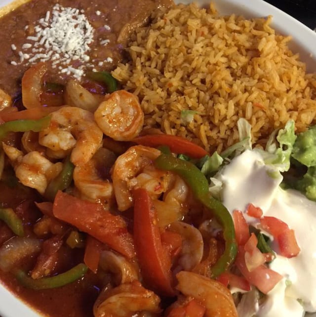 Camarones Rancheros (Ranchero-Style Shrimp).